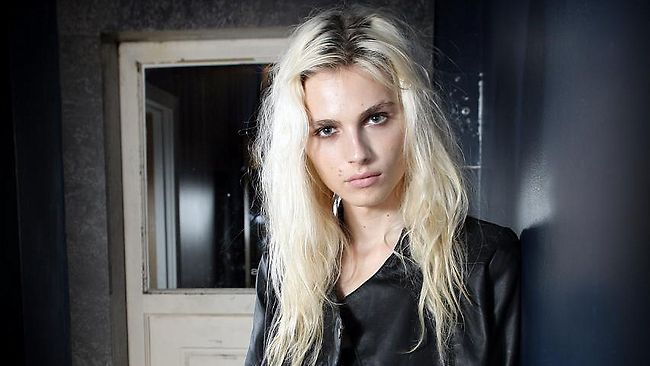 http://www.thinkinghousewife.com/wp/wp-content/uploads/2010/12/210331-andrej-pejic.jpg